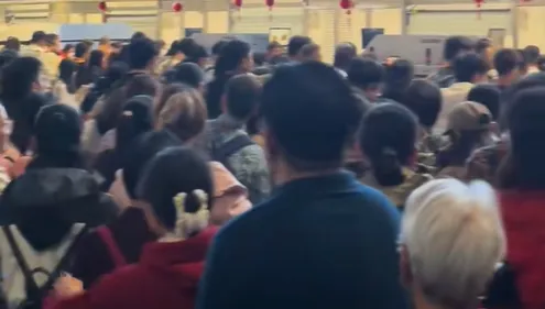 春節連假收尾！海南返程機票飆漲　小夫妻連換3種交通工具才「成功脫島｣