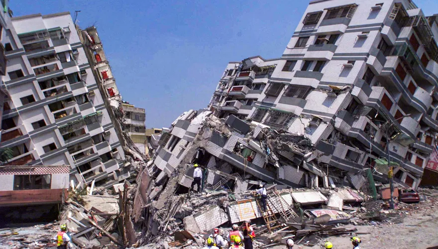 7.2強震撼全台/25年來最大！全台超過「規模7」強震曝光　921傷亡最慘