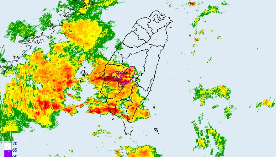 國家級警報響了！5縣市大雨開炸　外出慎防強陣風、溪水暴漲