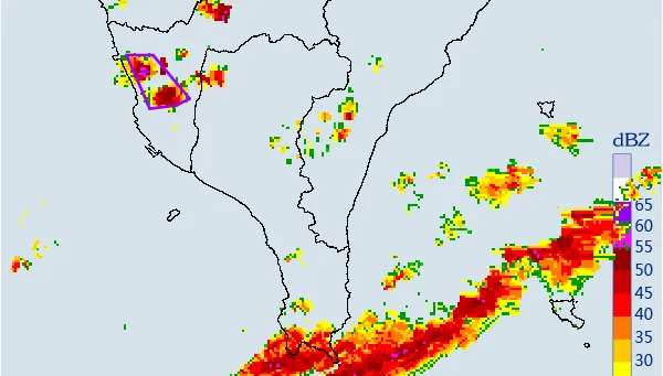 快訊/午後雨彈戰機往南移！大雷雨轟炸高雄市　慎防9級以上強陣風