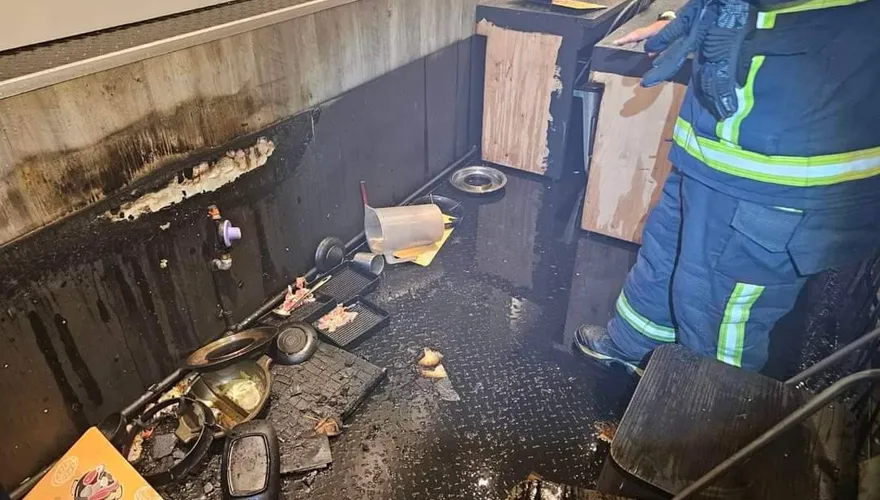 快訊/假日不平靜！台中西屯暗夜驚傳大火幸無傷亡　起火點疑火鍋爐