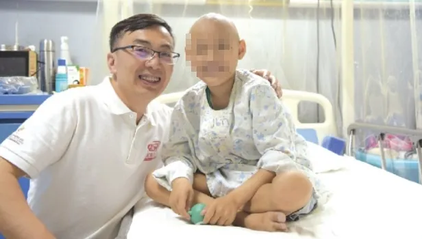 曾登「中國好人榜」！陸知名慈善組織負責人　被爆要求病童母親「陪睡換金援」