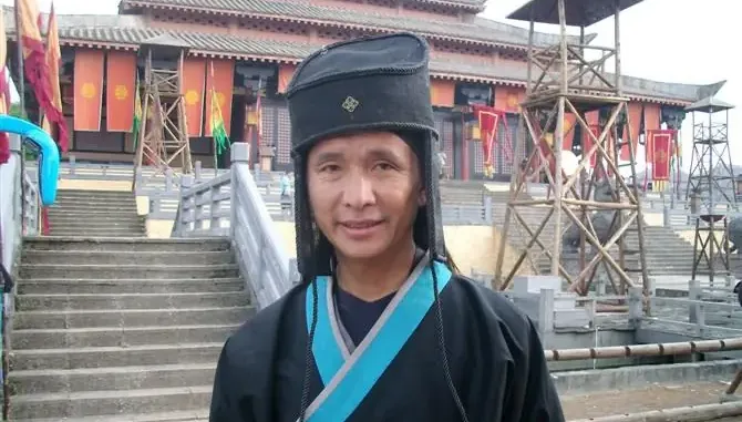 「陳屍租屋處」孤獨亡！「龍套王」曾建猝逝享年50歲　生前最大夢想：成為影帝
