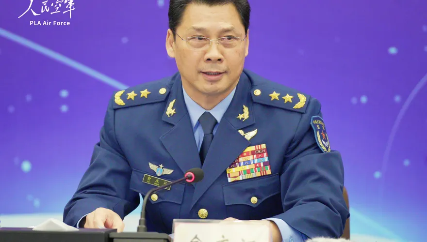殲35要來了？陸發射洲際飛彈後　解放軍宣布「新型戰機」11月公開