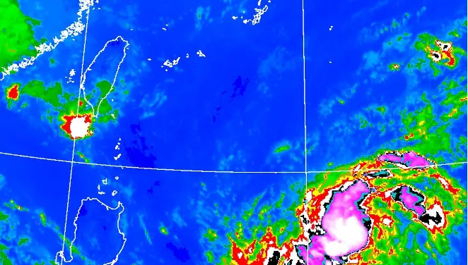 康芮颱風「各國預測路經」曝光！北部、東半部急變天　雨彈連轟3天