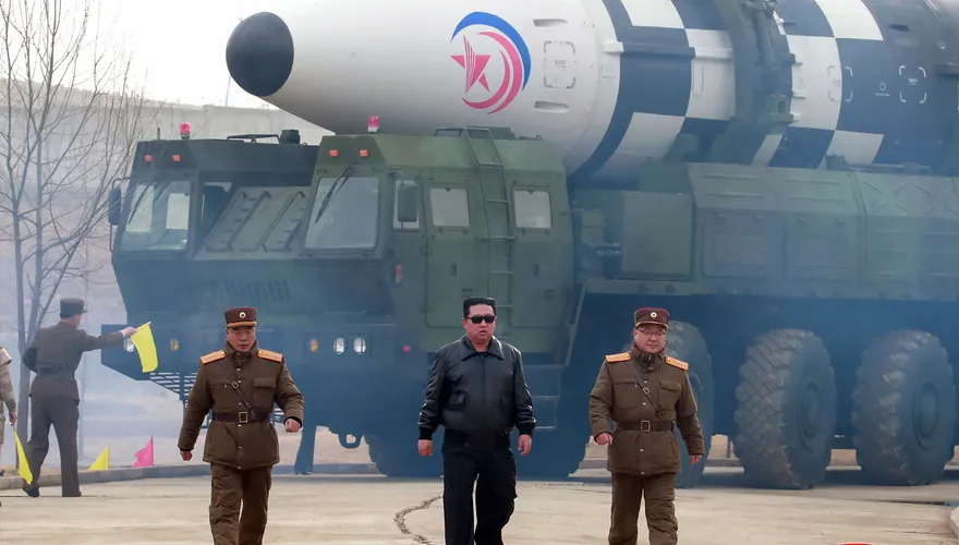 金正恩的「飛彈賀禮」？南韓：北韓擬於「美總統大選前後」試射洲際飛彈