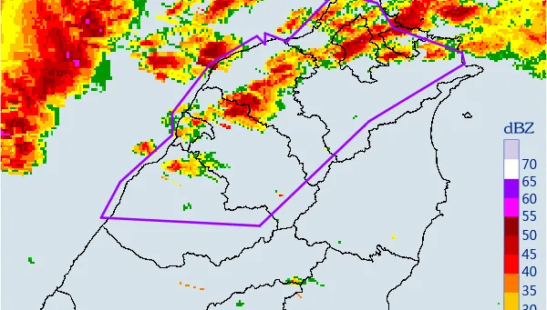 大雷雨持續發威！雨彈襲擊7縣市　氣象署：嚴防強風、冰雹