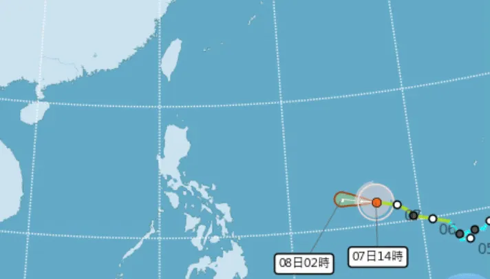 鳳凰颱風「路徑西修」！最快週一發海警、週二轟雨彈
