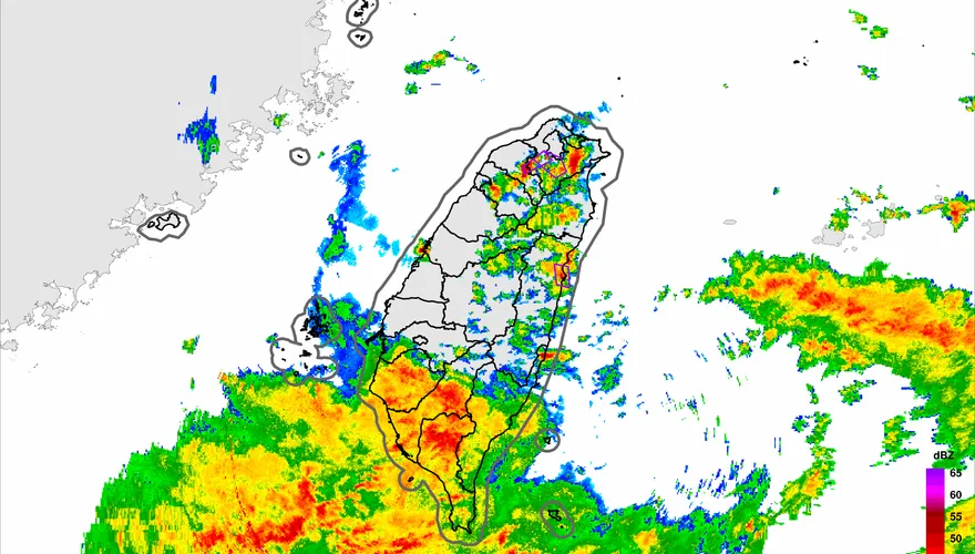 雨彈升級下班小心！16縣市豪雨特報　雙北、花蓮防大雷雨