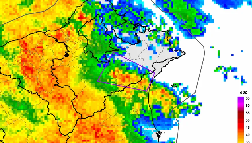 國家級警報狂響！北北宜傍晚雨彈開轟　大雷雨夜襲