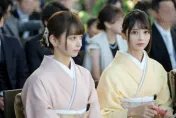 日本奇蹟雙胞胎「美到像AI」！當護理師被挖角進演藝圈