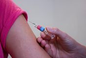 美CDC：BNT次世代疫苗可能存有安全問題　仍建議民眾接種