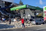 愛爾蘭加油站驚傳爆炸7死30傷　附近民房全炸成廢墟
