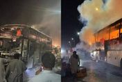 巴基斯坦洪災退去　災民坐公車返家竟遇火燒車死劫