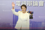 台北市長選舉辯論/黃珊珊全白現身直攻高端：辯論前通過EUA「拆炸彈」