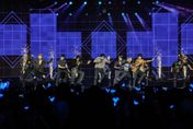 Super Junior演唱會D2！ 圭賢飆台語「呷奔啊沒？」全場轟動  銀赫才開場眼匡秒濕