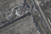 烏克蘭無人機跨境攻擊 兩天內俄羅斯3機場遇襲揭戰略失敗