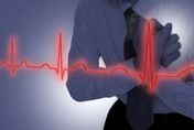 聽到心跳聲「小心血管出狀況」！醫曝「甲亢、貧血」也會 別劇烈吹氣可改善