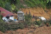 馬來西亞山崩罹難23人年紀最小僅9歲　大雨爛泥恐致更多死傷