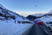 奧地利滑雪勝地雪崩埋10人　8人已尋獲、2人仍失蹤