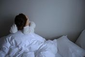 失眠睡不著怎麼辦？專家建議用「1物品」效果不輸安眠藥！