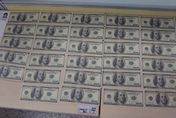 北市7旬婦拿5千美金銀行換鈔　行員發現全是偽鈔報警