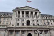 英國央行宣布升息2碼　連續第10度上調利率