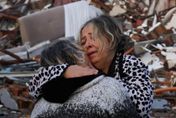 土耳其強震超過5000人罹難 !重創民生醫療設施　世衛示警受災人口恐達2300萬