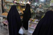 伊朗「女學生中毒事件」蔓延多城市！受害者達數百人…可能原因揭曉