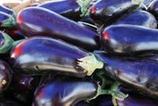 茄子有毒？醫破迷思：可抑制消化道腫瘤、抗老、降膽固醇