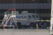 影/10名劫匪闖智利機場跑道搶「10億元運鈔飛機」　與安保人員激烈交火釀2死