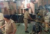 影/印度神廟地板突塌陷　35名教徒墜井亡