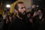 百萬粉絲「厭女」網紅涉性侵　在羅馬尼亞接受居家軟禁