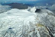 影/哥倫比亞魯伊斯火山日震千次恐噴發　當局緊急疏散居民