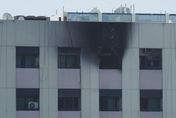 杜拜公寓突發大火釀16死　民防部門：該建築物未符合消防法規