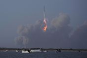 SpaceX星艦推進器太猛！德州發射場被轟出大洞　修復時間恐花數個月