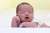 英國首個「3人基因」嬰兒誕生　以避免粒線體遺傳病