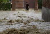 影/義大利洪水肆虐釀5死！數千人被逼撤離　當局：最壞的狀況還沒來