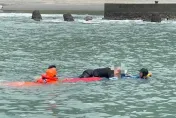 花蓮男戲水遭大浪捲走20米　岸巡隊即刻救援