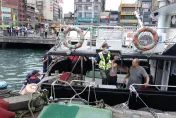 快訊/基隆小艇碼頭「婦人跳海」！熱心民眾下水救援