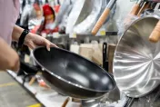 琺瑯鑄鐵鍋顏料會溶出重金屬？ 專家解答：過度清潔反傷鍋具