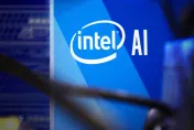 英特爾推新處理器 明年估逾230款AI PC採用