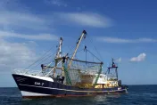 菲律賓漁船南部海域沉沒　2死7失蹤