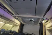 飛行突遇亂流釀7傷　夏威夷航空乘客遭拋飛「撞破機艙天花板」