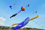 高雄旗津風箏節再次啟動　加碼週五場氣墊水樂園