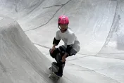 備戰亞運/11歲滑板女孩林逸凡享受騰空飛躍　河堤起步3年滑進亞運