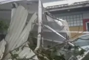 海葵颱風/綠島強風蹂躪　鐵皮飛舞、民宅屋頂全沒了