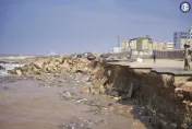 影/利比亞洪災已逾5千死　災區缺乏醫療只能收屍