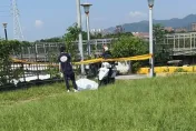 快訊/新北土城河堤雜物堆起火「驚見男焦屍」　警追查身分