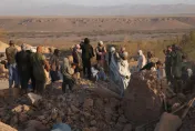 影/塔利班證實：阿富汗強震激增至2千死　村莊夷為平地災民遭磚瓦活埋